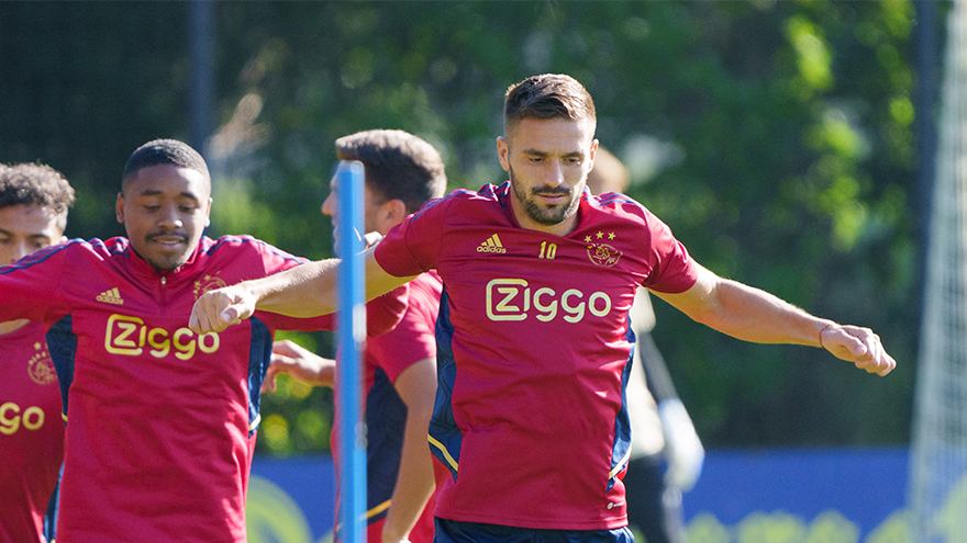 Tadic Warming Up 880