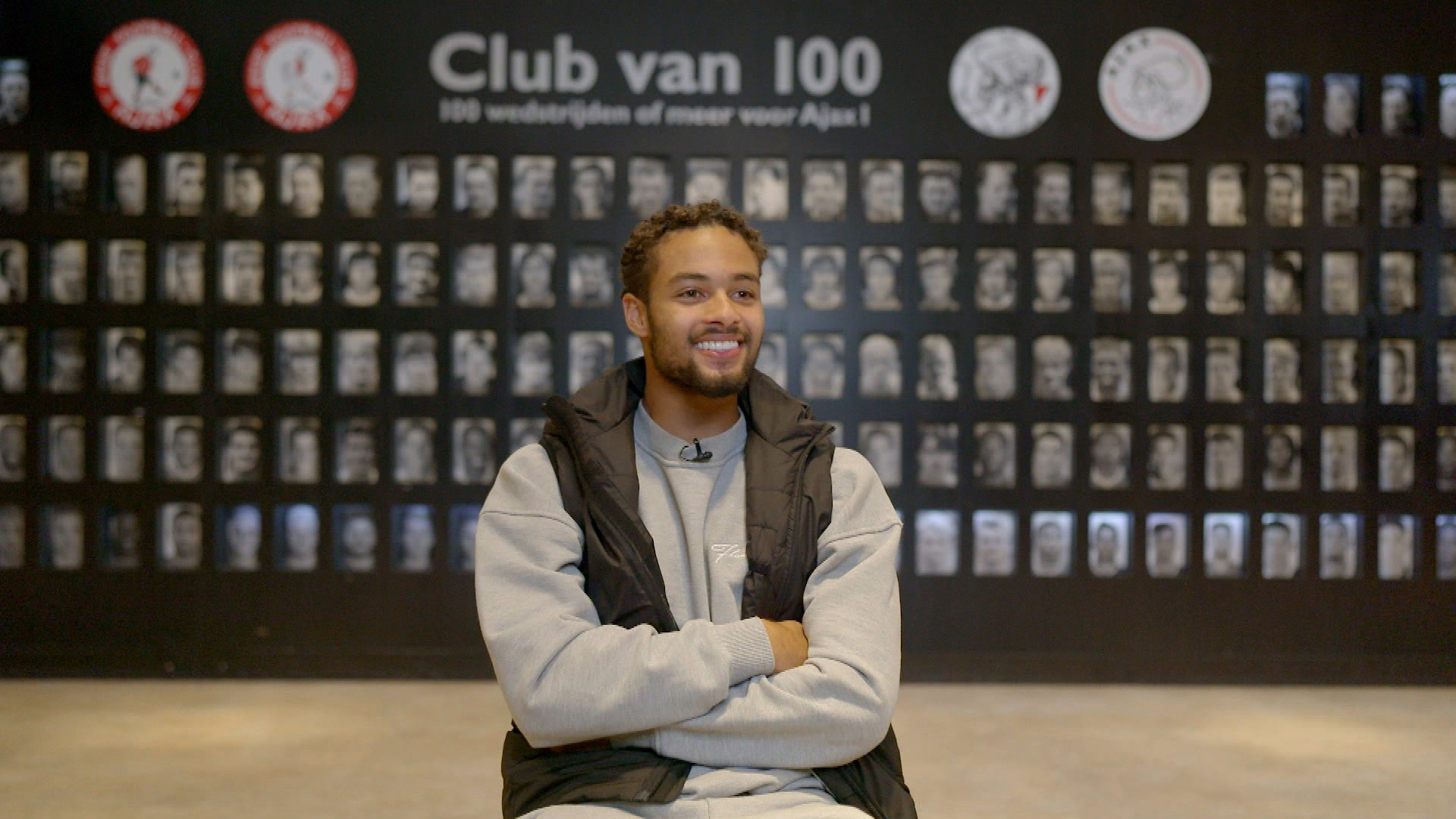 Rensch on one hundred matches for Ajax 1: 'Nobody can take this away from me'