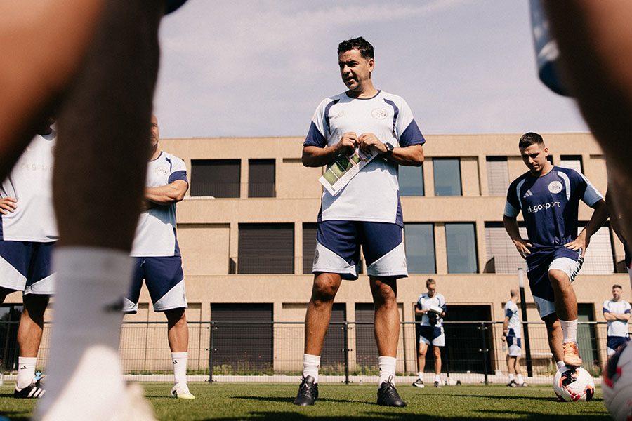 Eerste Training 9