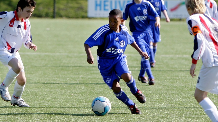 Bergwijn 880 09 04 18 Ajax D2 Kampioen 0056 (1)