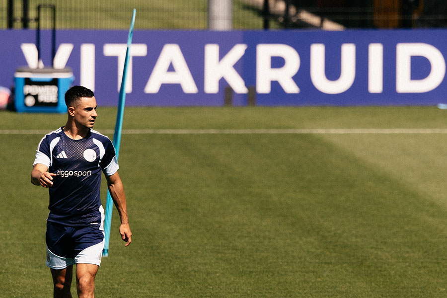 Eerste Training 34