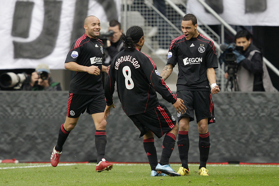 Emanuelson Juichen 900