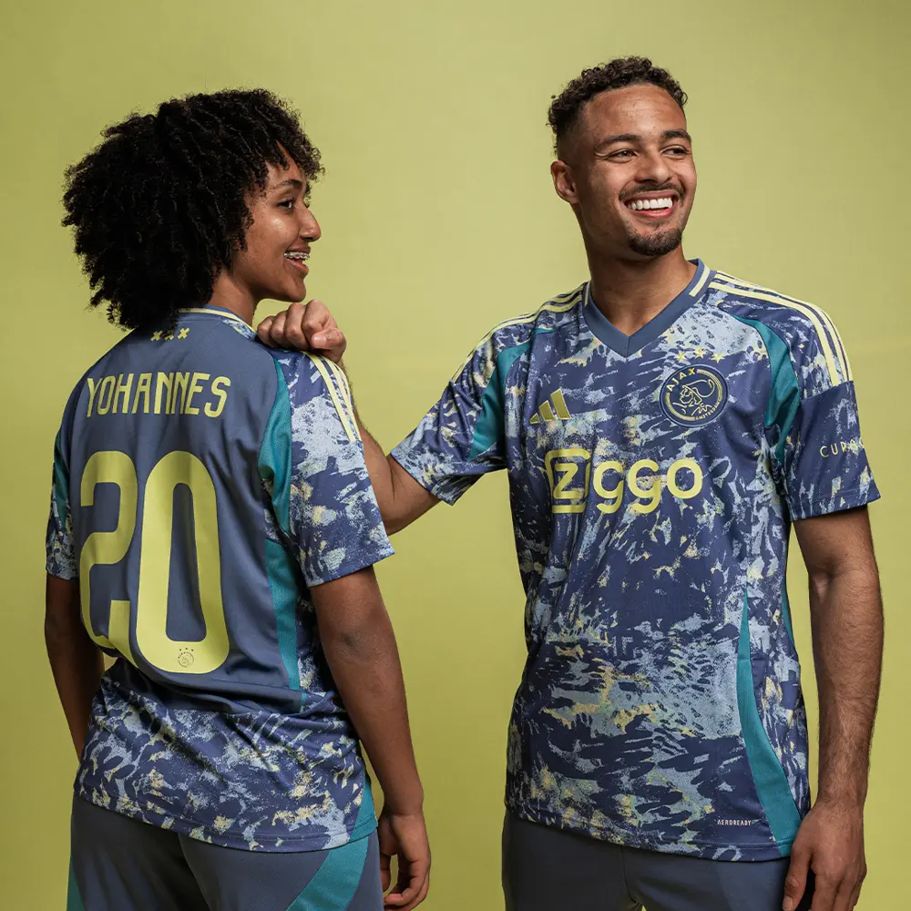 Ajax away kit deals